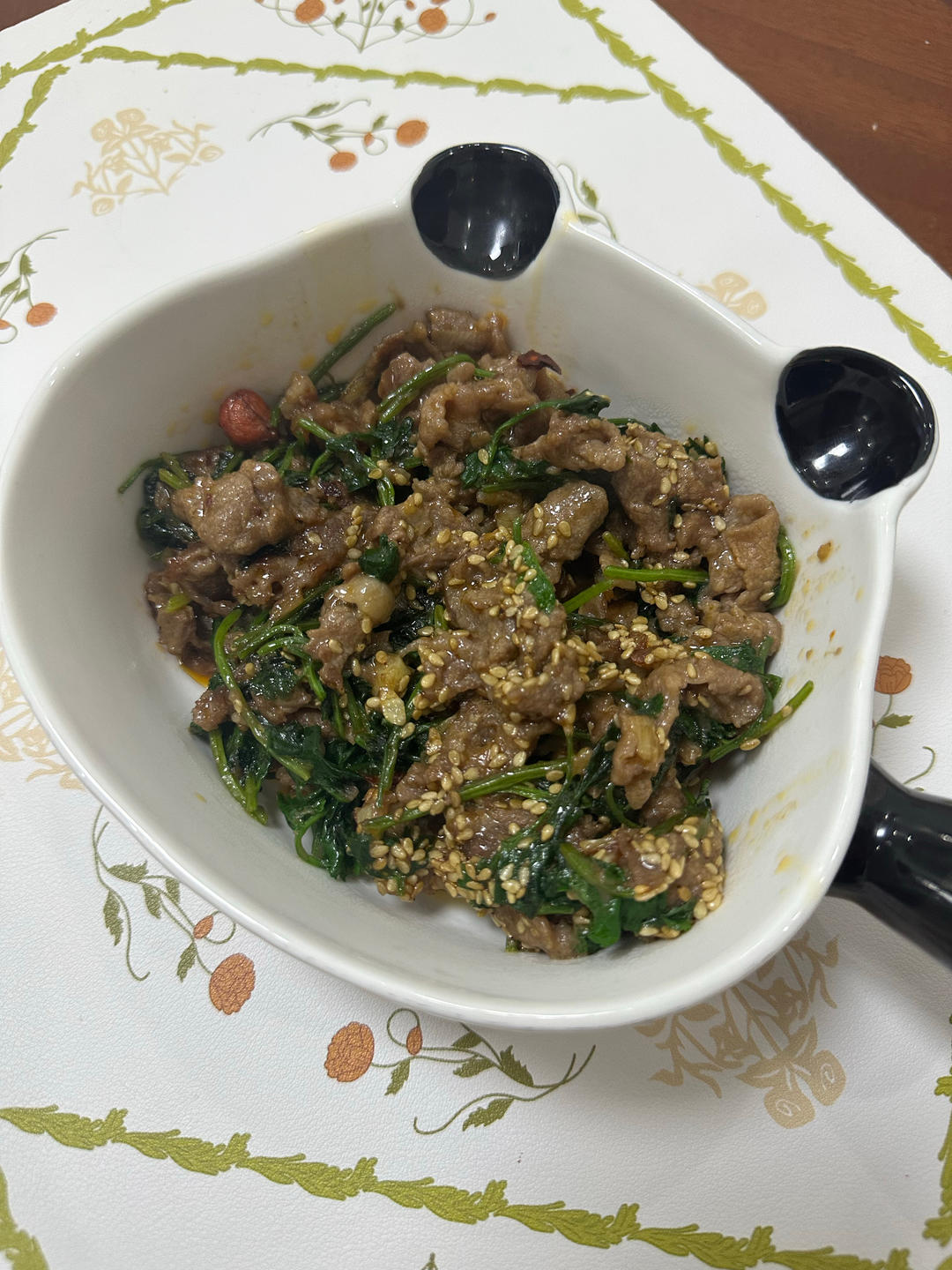 香菜炒牛肉（嫩）