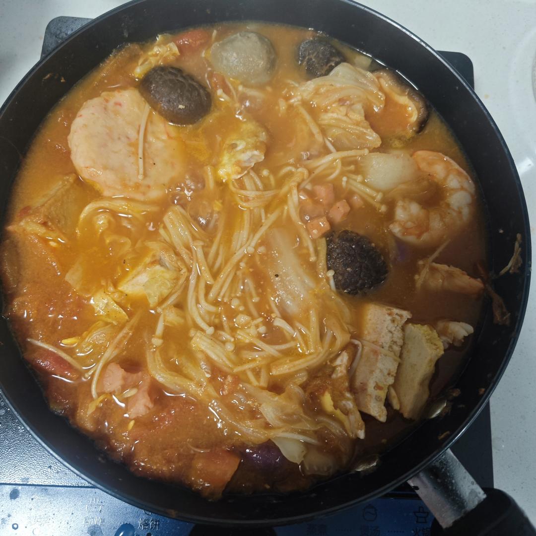西红柿菌菇豆腐汤