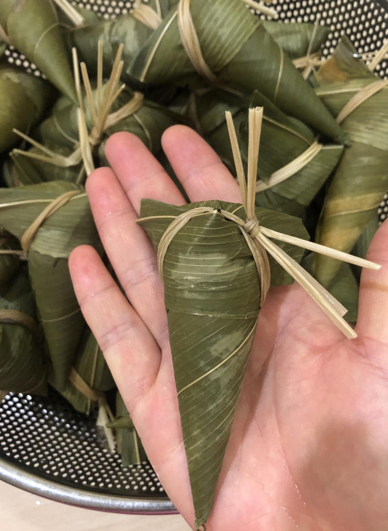 妈咪的♥️私房秘制咸蛋黄肉粽