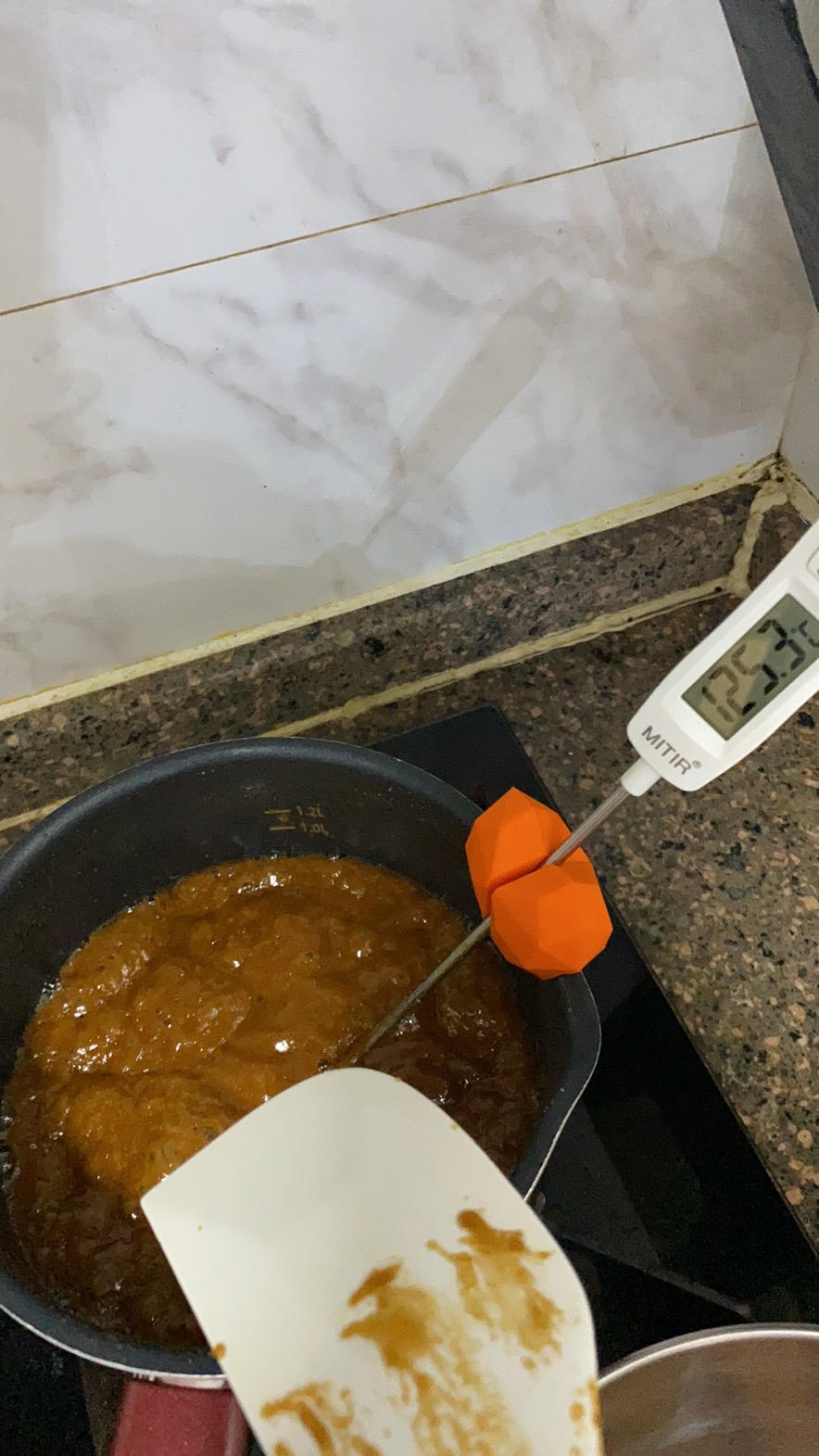 比牛轧糖还要好吃的花生太妃糖（消耗淡奶油）