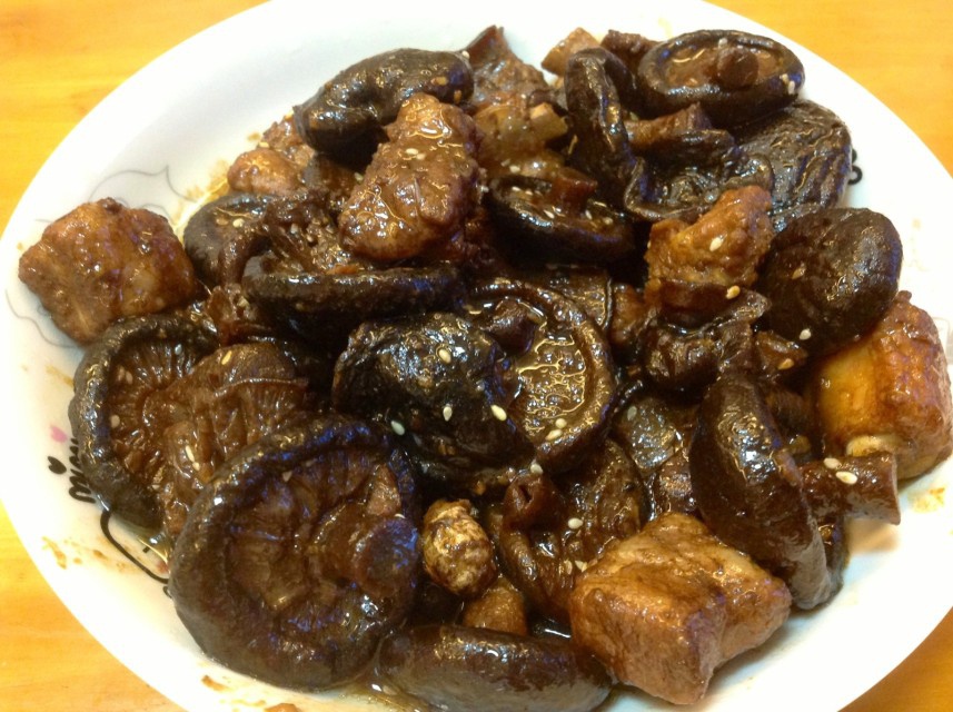 香菇烧排骨