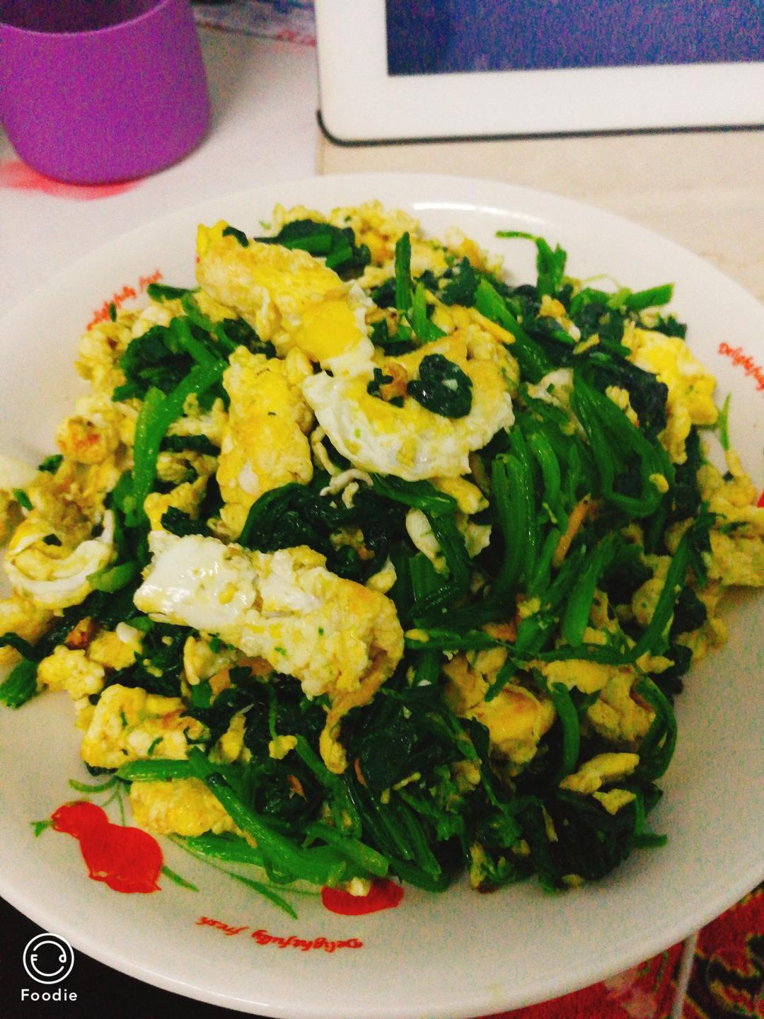 虾皮菠菜炒鸡蛋