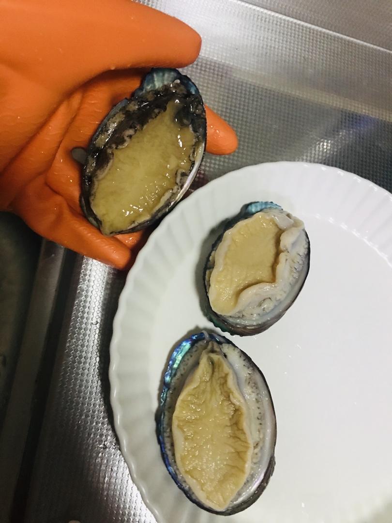 怎样处理鲍鱼
