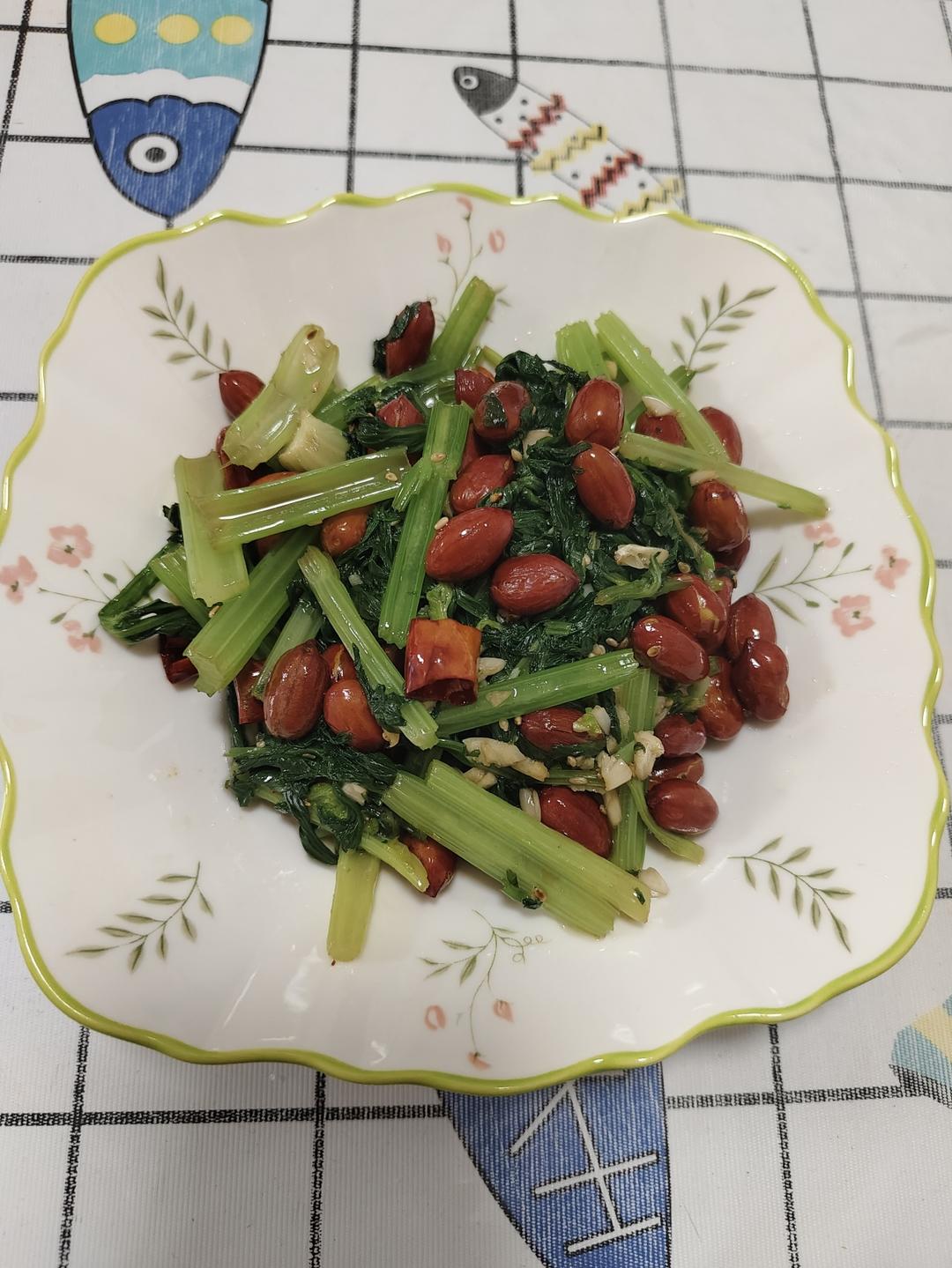 凉拌芹菜花生米