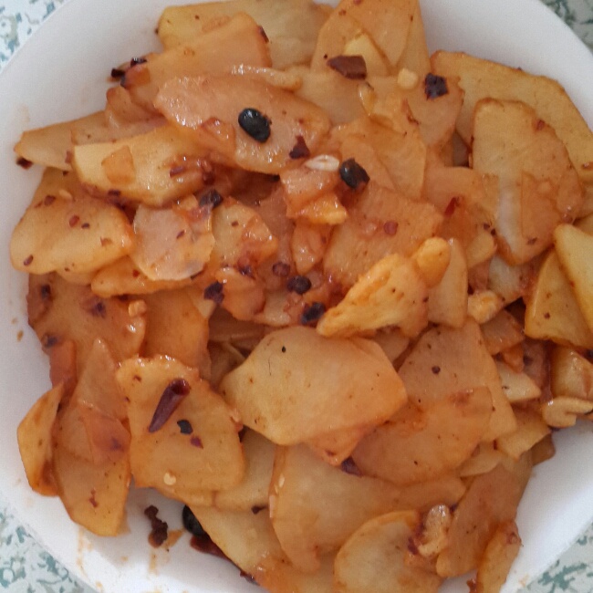 回锅土豆片（老干妈版）