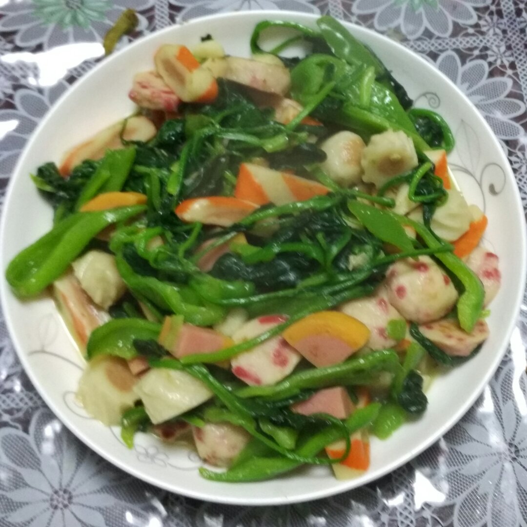 菠菜炒鱼丸