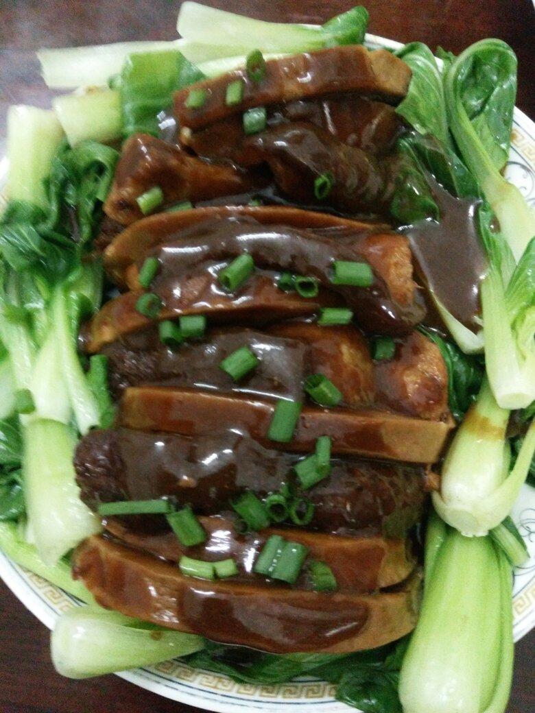 广西十大名菜之荔浦芋头扣肉