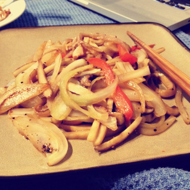 洋葱遇到杏鲍菇