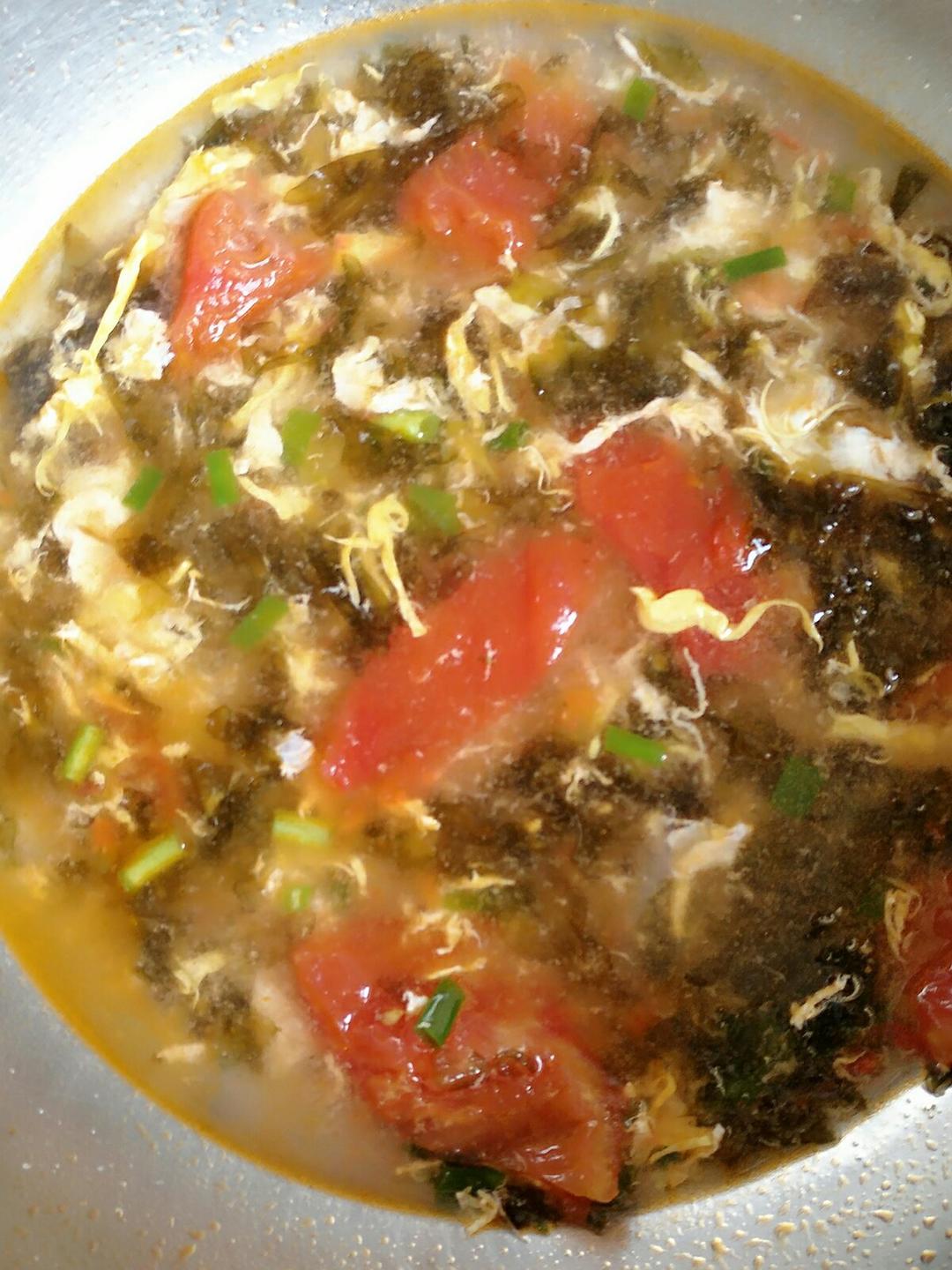 bai小白做的番茄紫菜鸡蛋汤