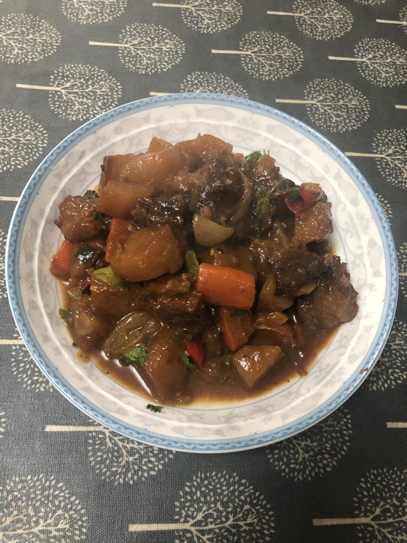 番茄土豆炖牛腩