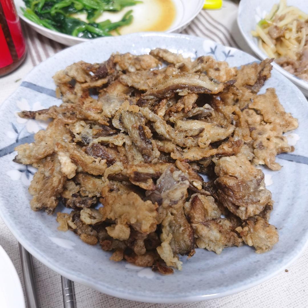 🔥一吃就停不下嘴❗️比肉还好吃～香酥五香平菇