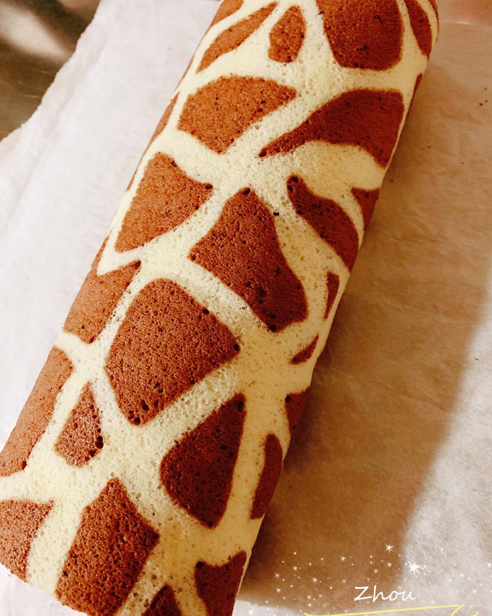 超萌长颈鹿蛋糕卷