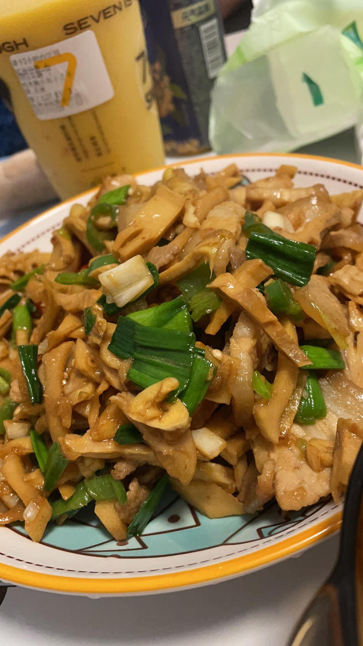 超级下饭，笋干和五花肉这样做，好吃就完事了