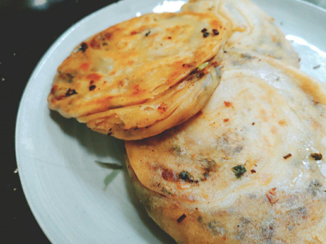 葱油饼（附外酥里嫩的技巧）