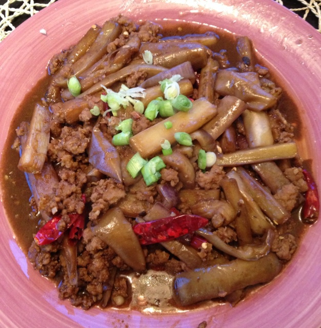 酱香肉末烧茄子