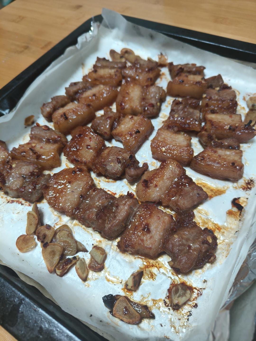 秘制孜然烤五花肉，香辣过瘾！好吃到舔手指