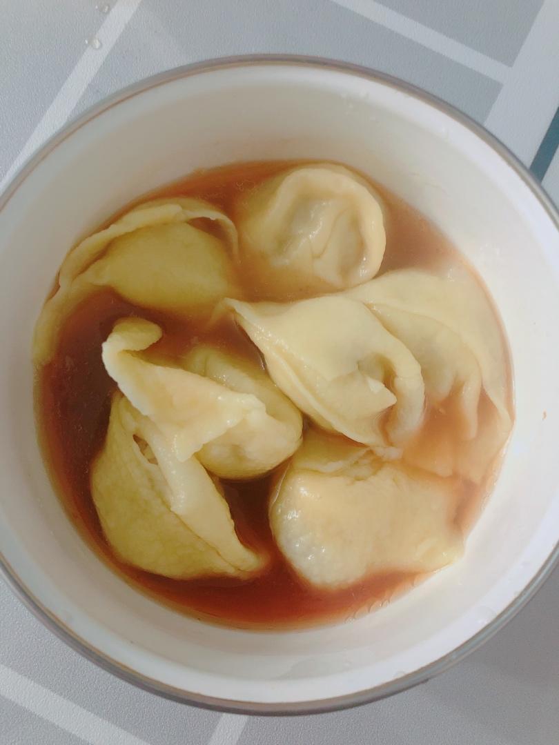 鲜肉小馄饨（调馅+馄饨包法）