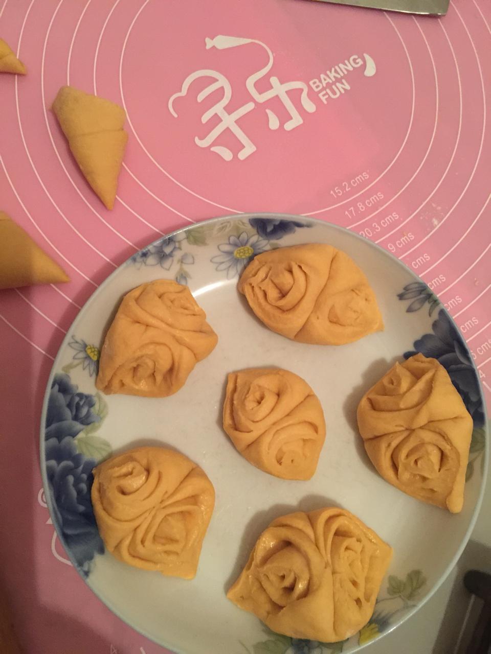南瓜花卷馒头