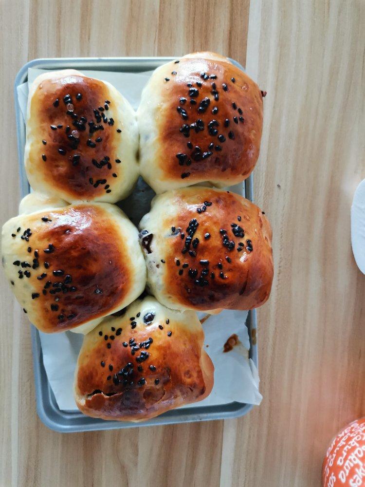 不用揉出膜的松软红豆面包
