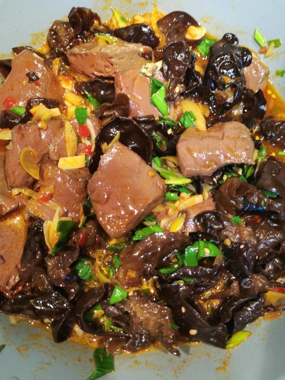 凉拌菠菜(家传秘方)