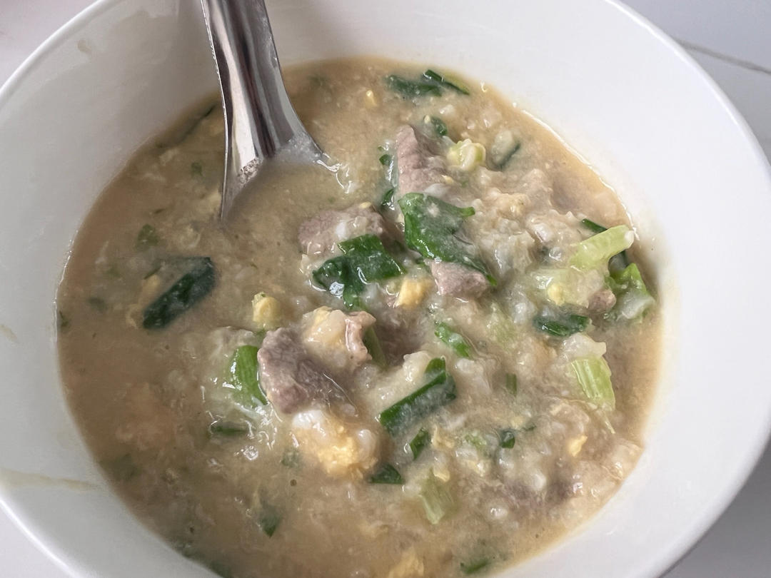 生滚滑蛋牛肉粥