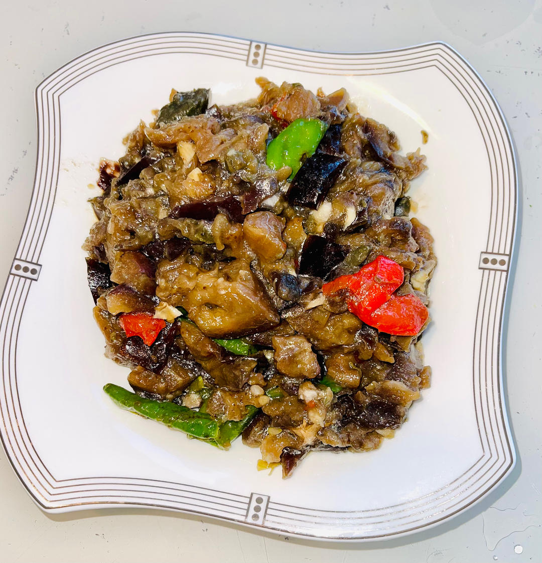 不踩雷的擂茄子青椒皮蛋