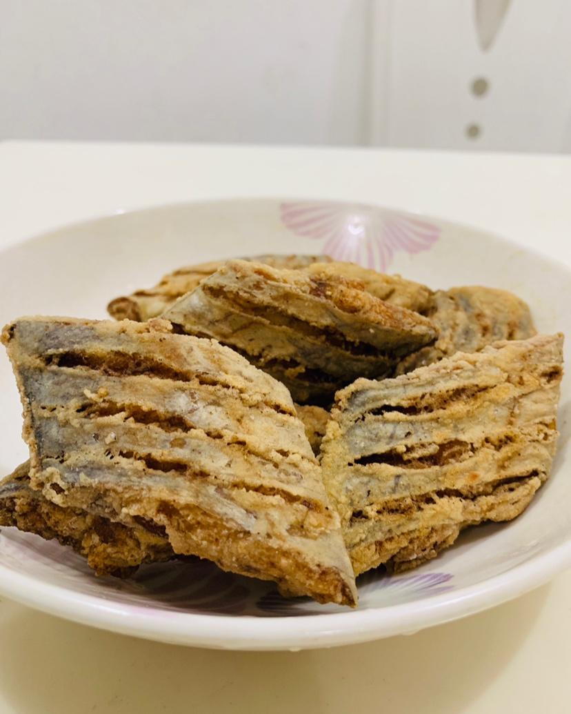 酥酥斑马纹带鱼（香酥椒盐炸带鱼）
