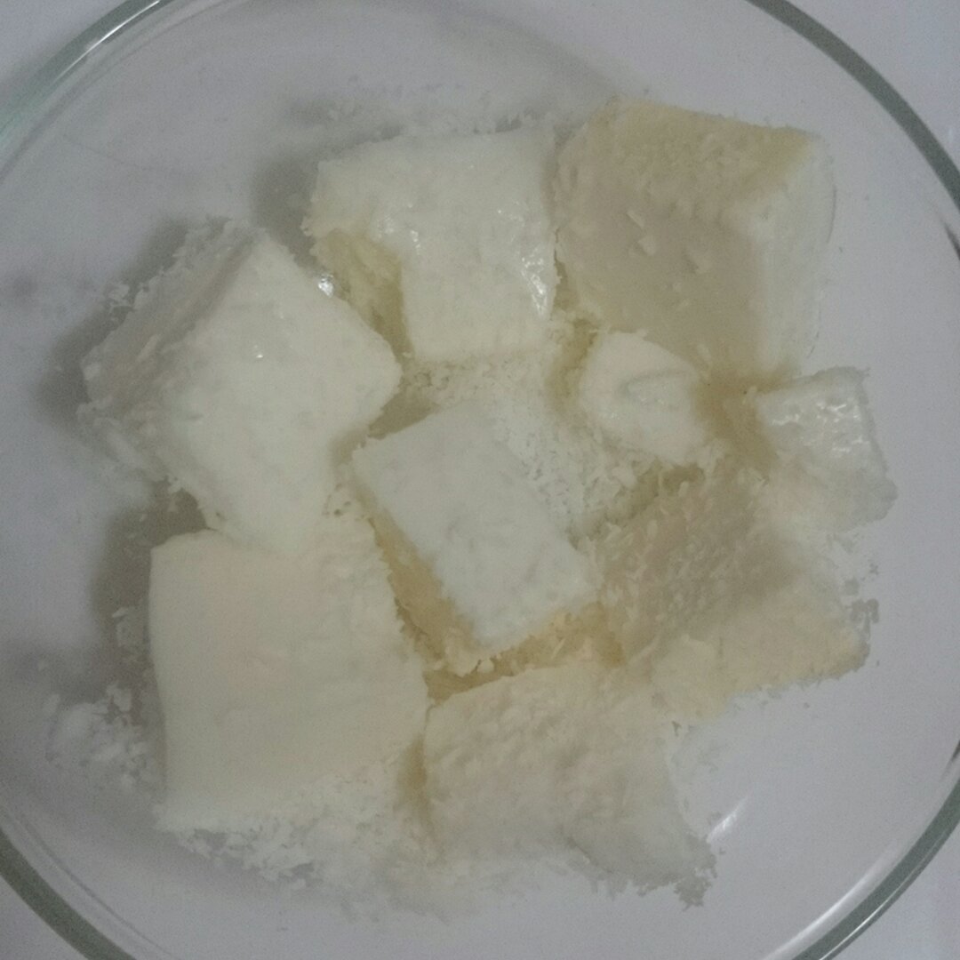椰蓉椰汁糕