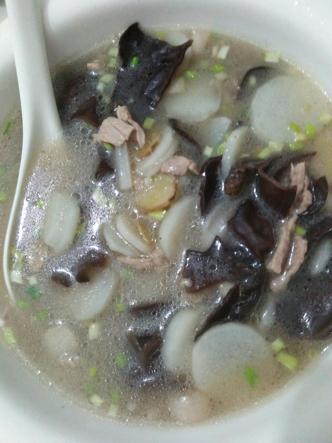 砂锅山药肉片汤