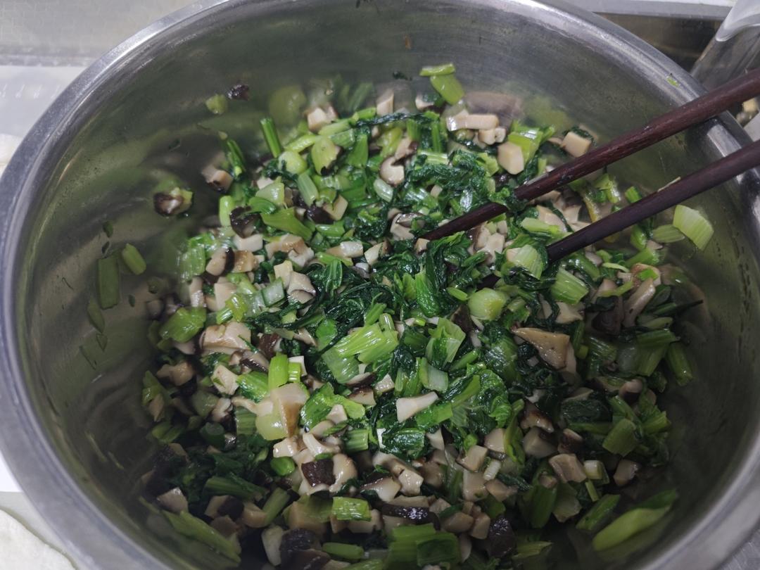 香菇油菜包子的做法