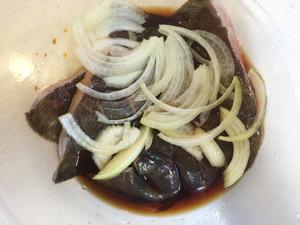 烧煮偏口鱼（カレイの煮付け）的做法 步骤8