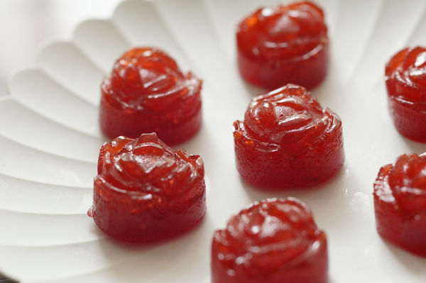 春天草莓季-酸甜Q弹的草莓水果软糖的做法