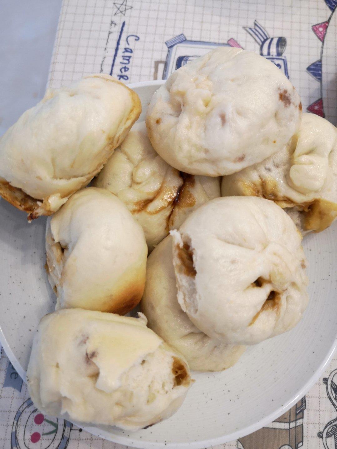 茄子馅素包子