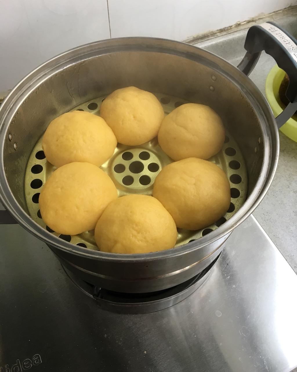 玉米面窝窝头