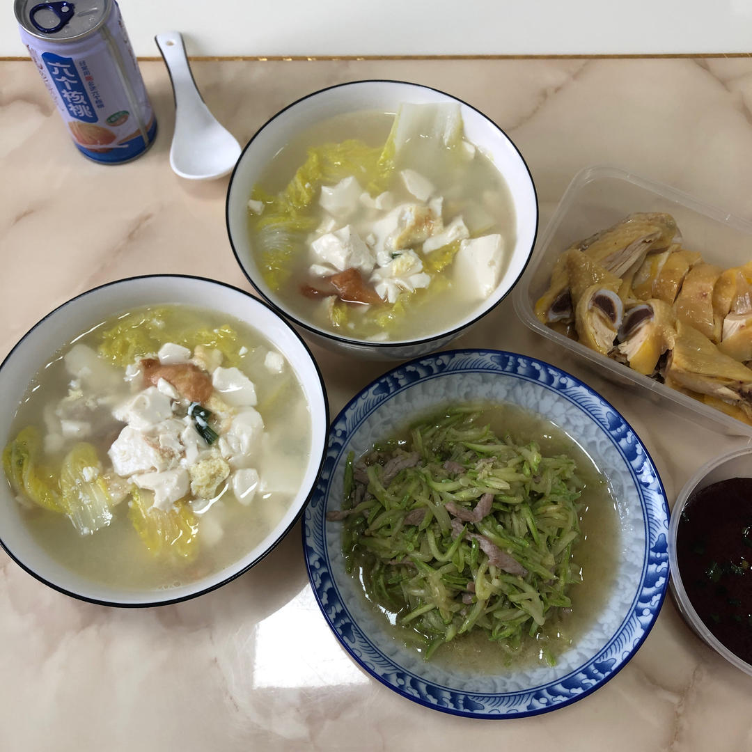 白菜豆腐汤