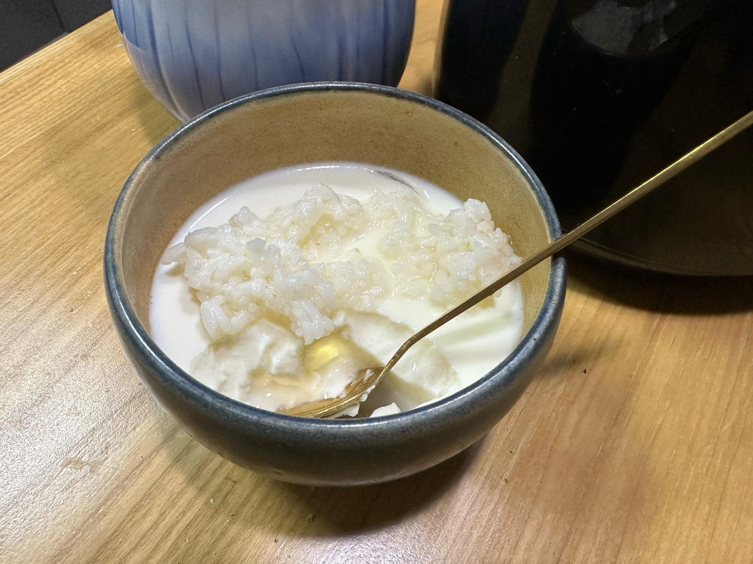 【酒酿奶冻】复刻上只角餐厅，超级嫩滑