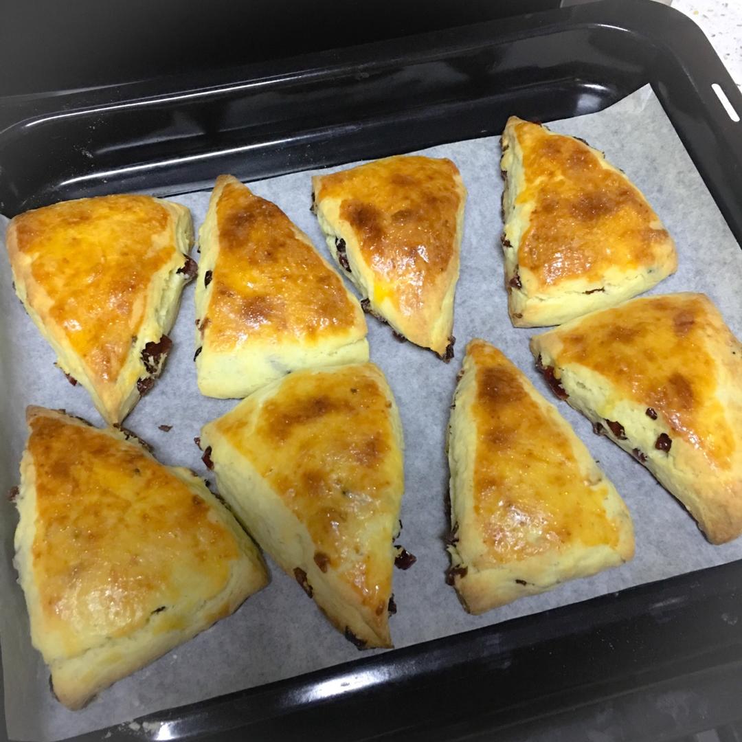 多口味奶油司康