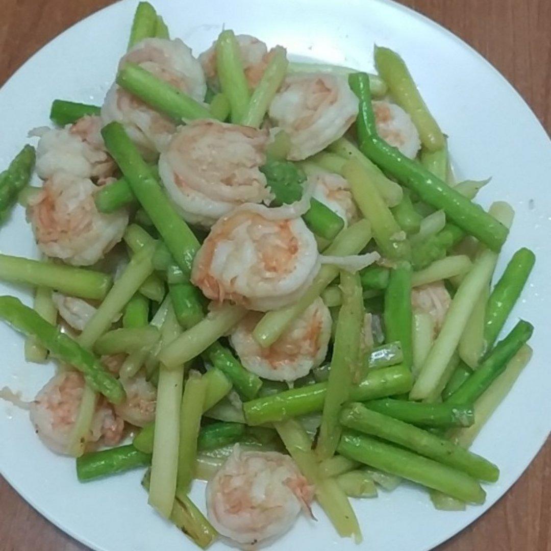 清炒芦笋虾仁