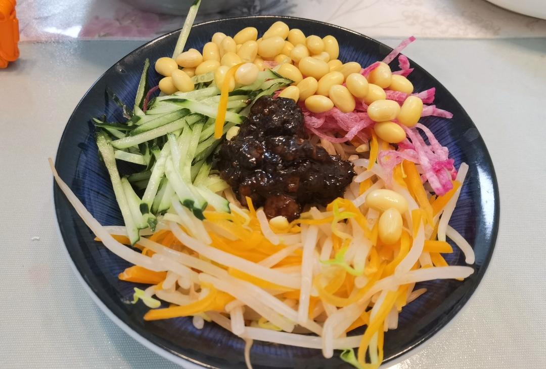 老北京炸酱面