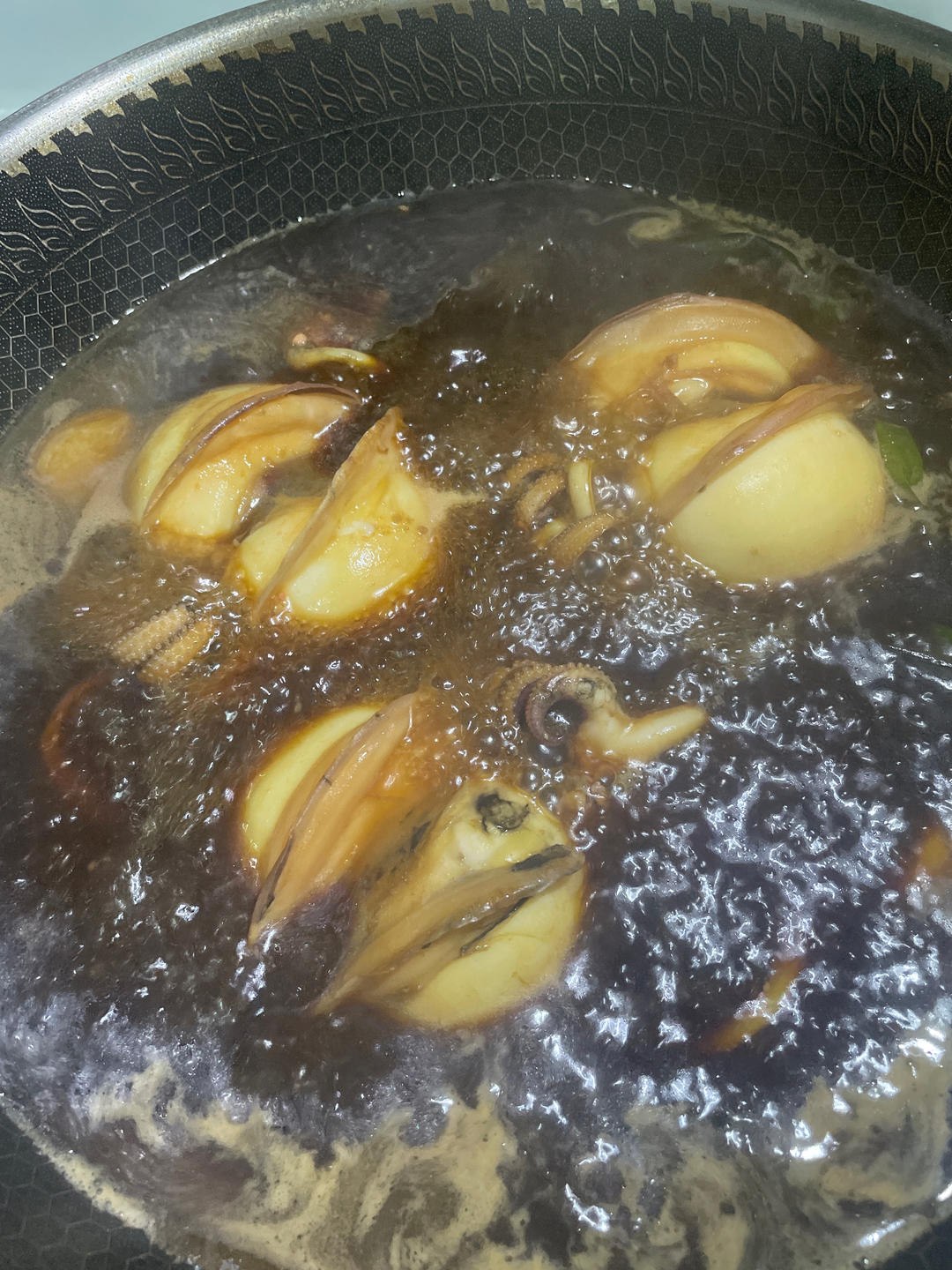 目鱼大烤（红烧墨鱼/卤乌贼）附超详细墨鱼清洗步骤