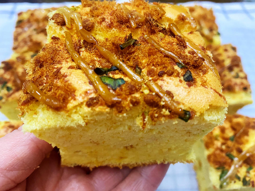 料多多少油少糖 香葱肉松戚风蛋糕 一顿吃掉一整块的咸口戚风