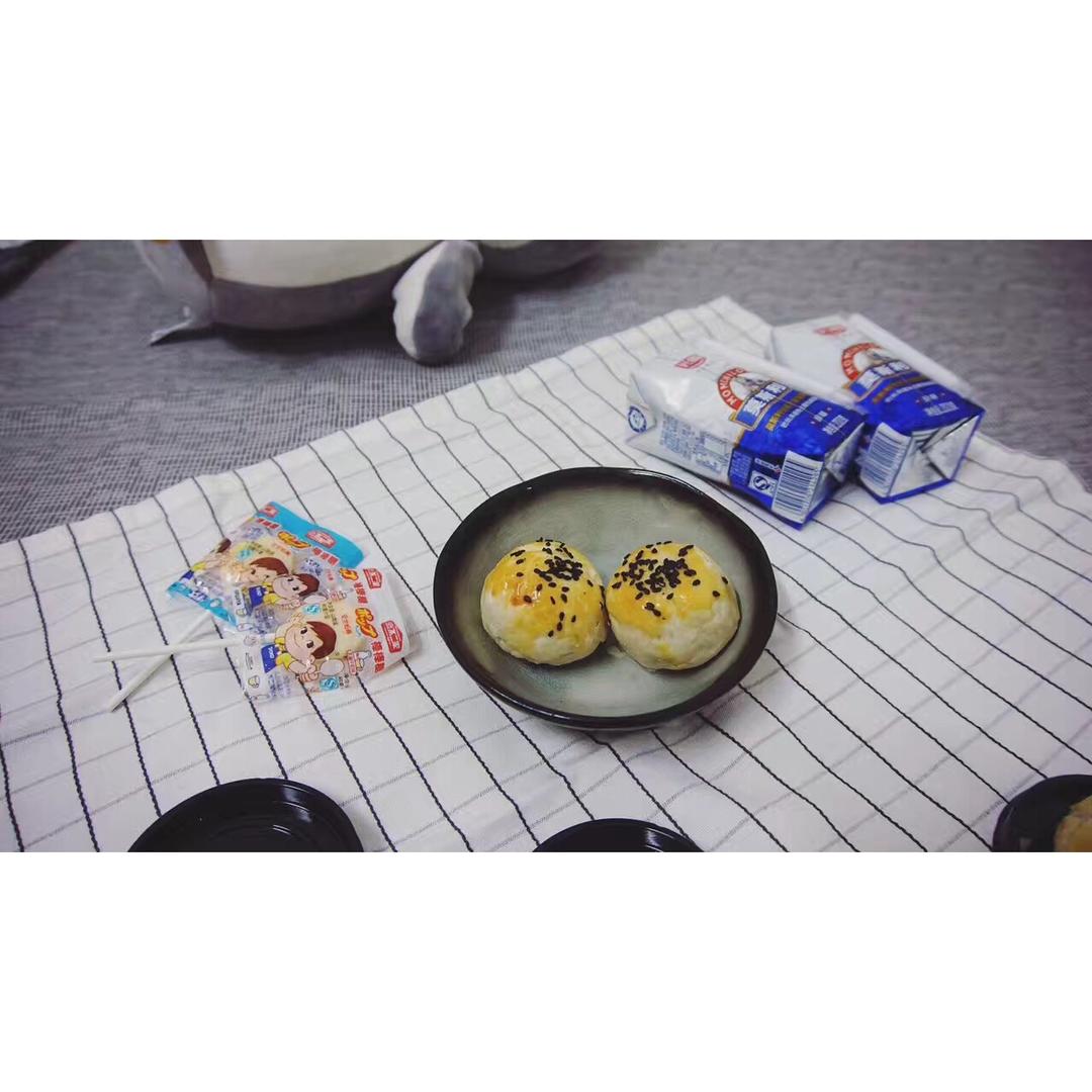 《Tinrry+》蛋黄酥