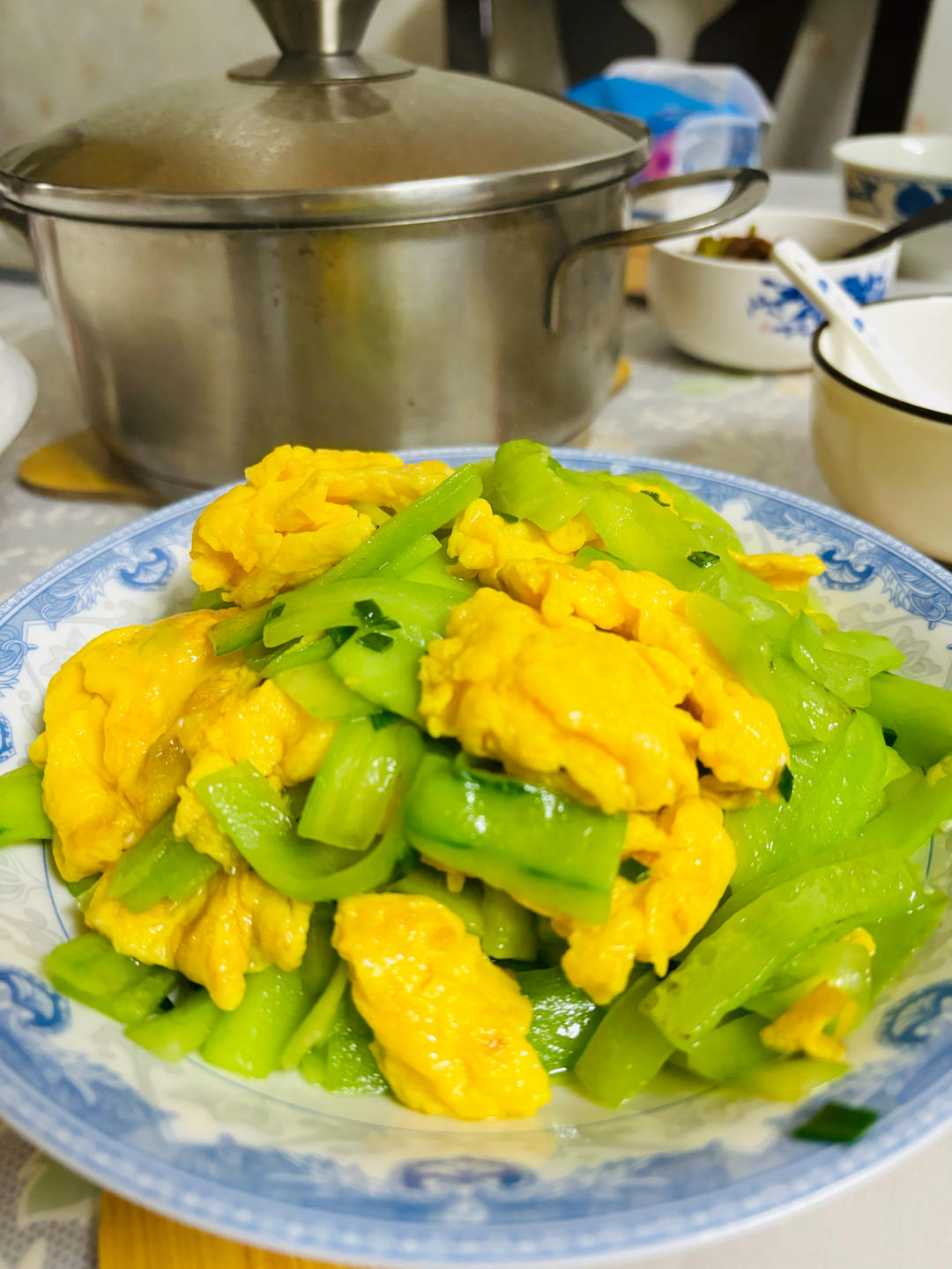 春天的菜～芦笋玉米炒蛋