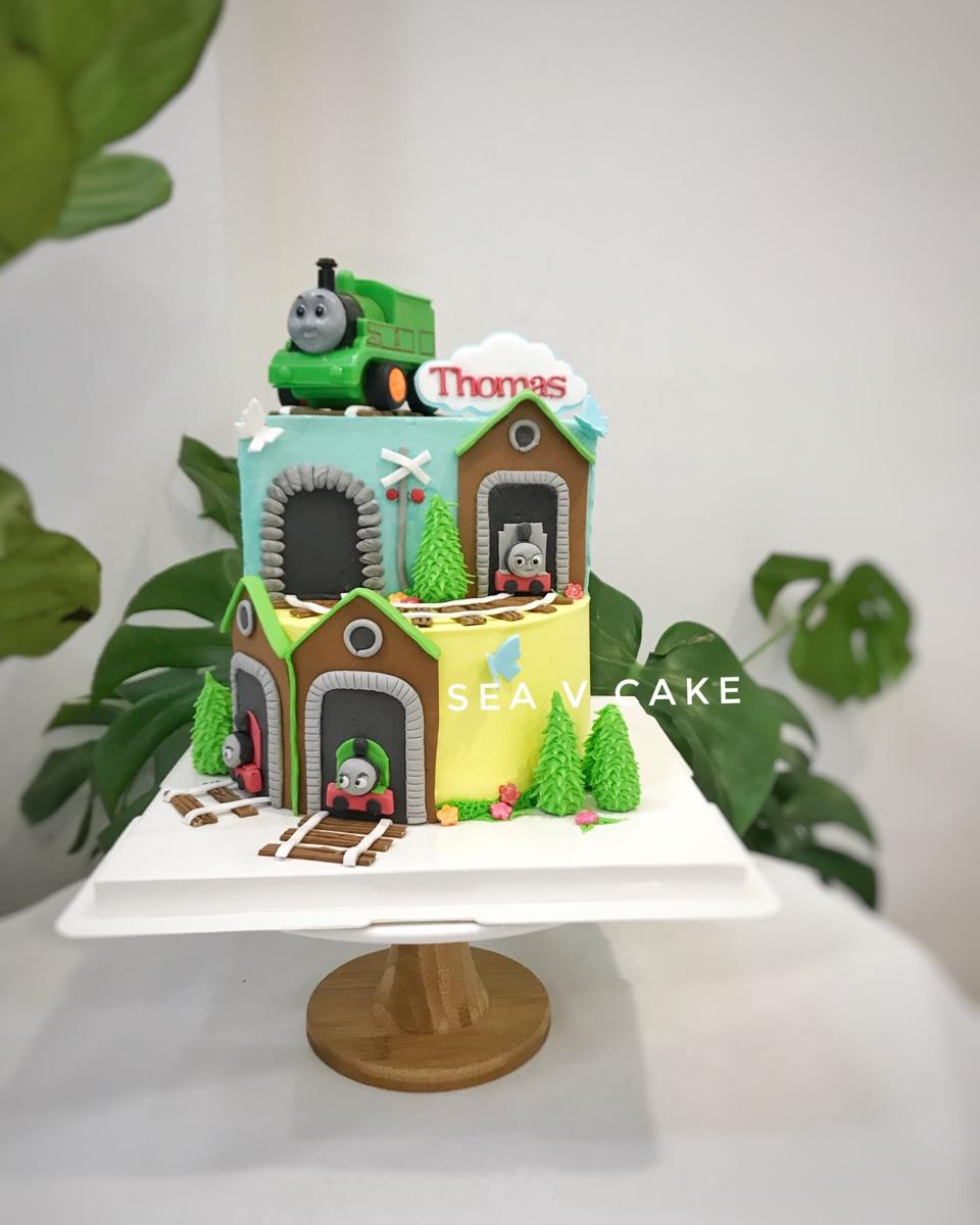 托马斯生日蛋糕