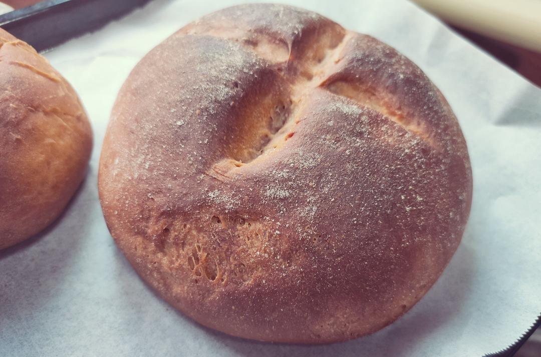 回味悠长的红酒果干面包