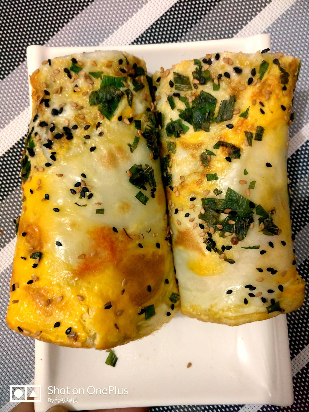 鸡蛋蔬菜卷饼