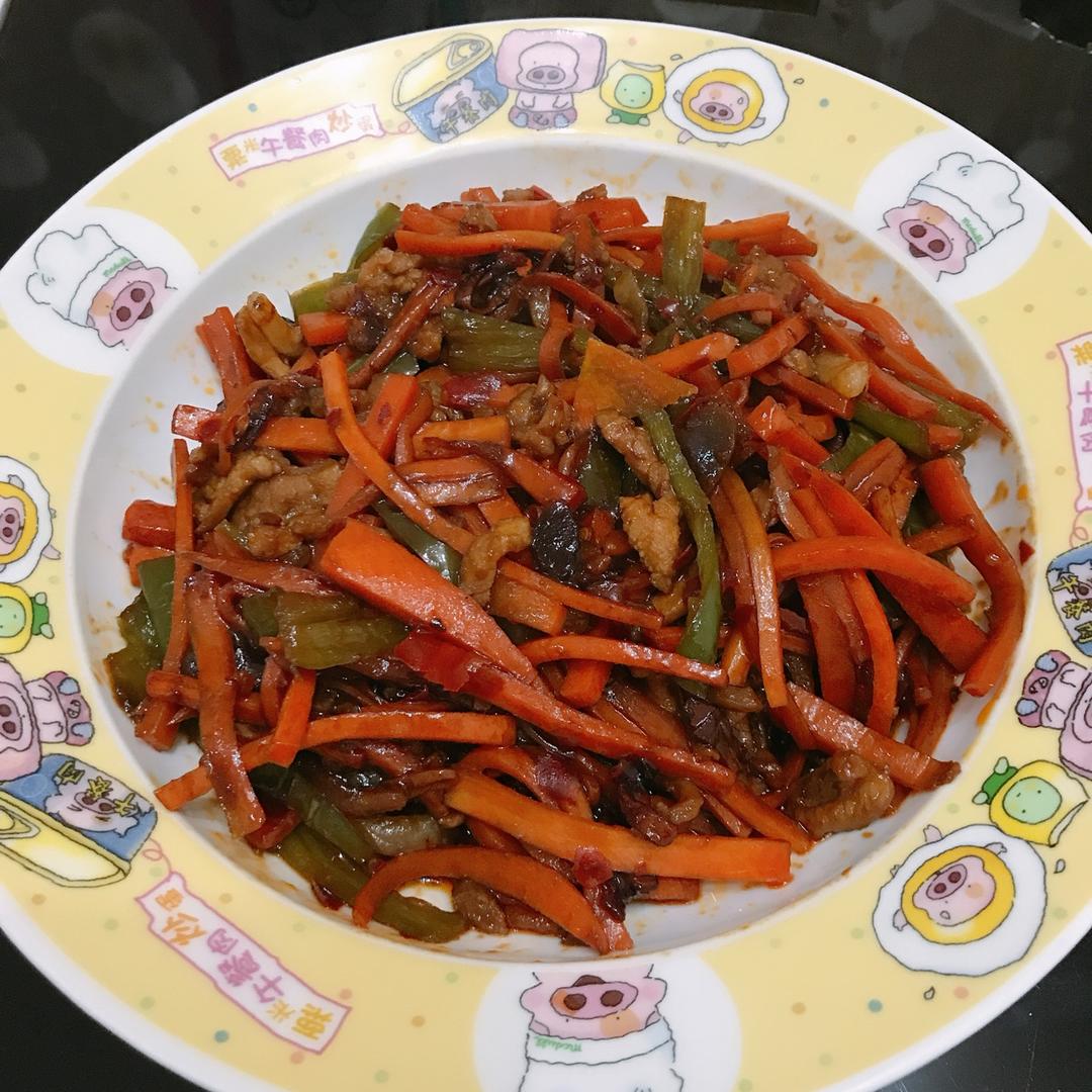 超好吃的鱼香肉丝（做法相当简单，一看就会）