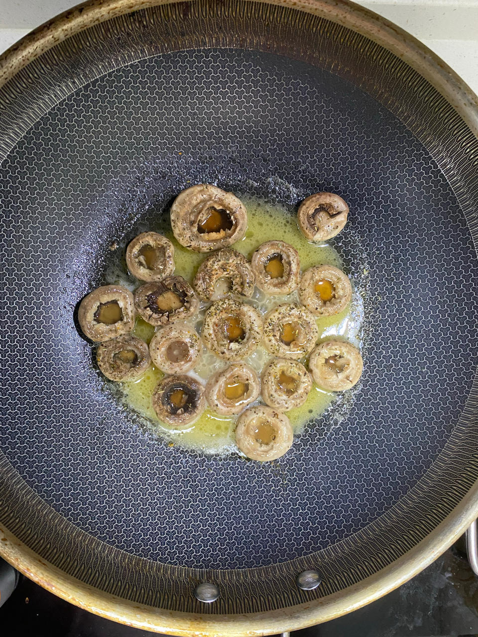 黄油口蘑
