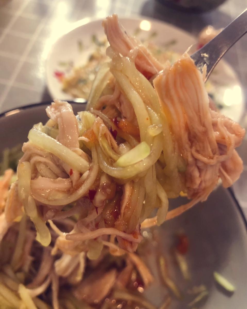 黄瓜拌鸡胸肉