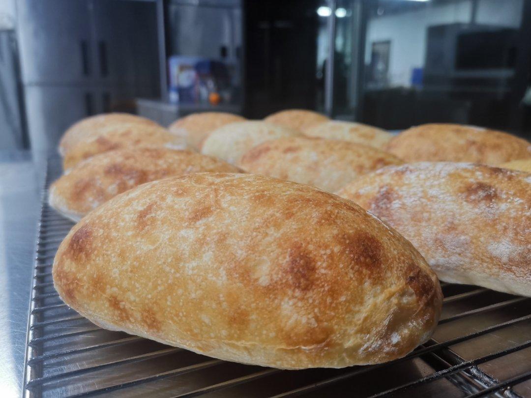 恰巴塔/黑豆松子恰巴塔85%含水量